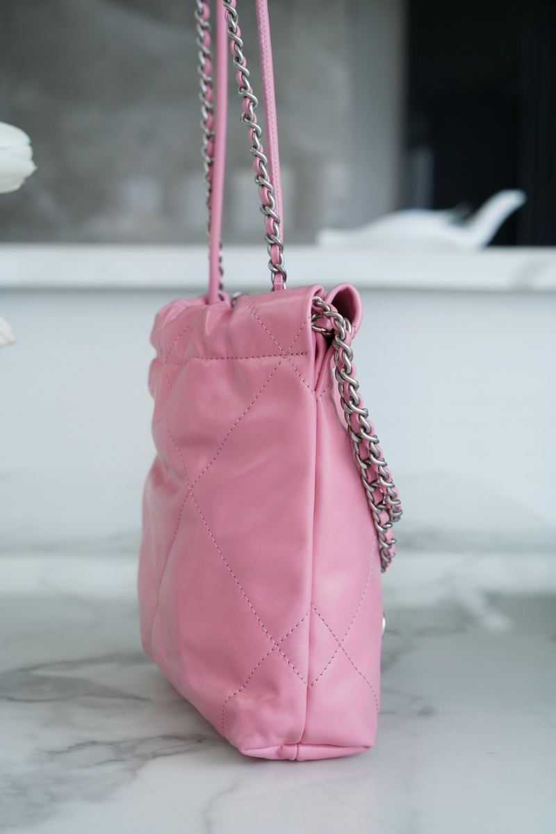 Ch**el hobo 22 bags